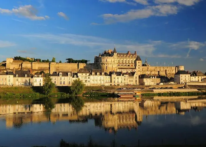 Le Picasso Apartman Tours